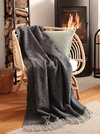 BIEDERLACK | Wohndecke - Plaid SOULFUL CRAFTED 140x190cm Anthrazit | beere
