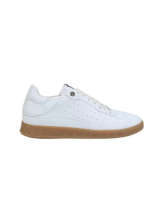 EKN FOOTWEAR