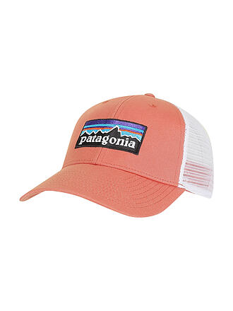 PATAGONIA | Kappe P-6 LOGO LOPRO TRUCKER HAT | schwarz
