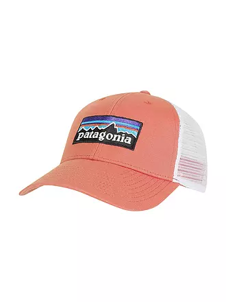 PATAGONIA | Kappe P-6 LOGO LOPRO TRUCKER HAT | schwarz