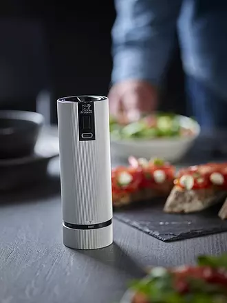 PEUGEOT | Elektrische Pfeffermühle ELECTRIC LINE 15cm Carbon | silber