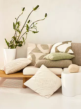 URBAN NATURE CULTURE | Zierkissen 45x45cm FLUSSO Moss Stone | olive