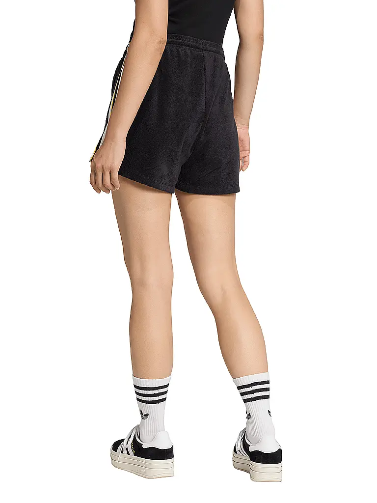 ADIDAS ORIGINALS | Shorts TT | 