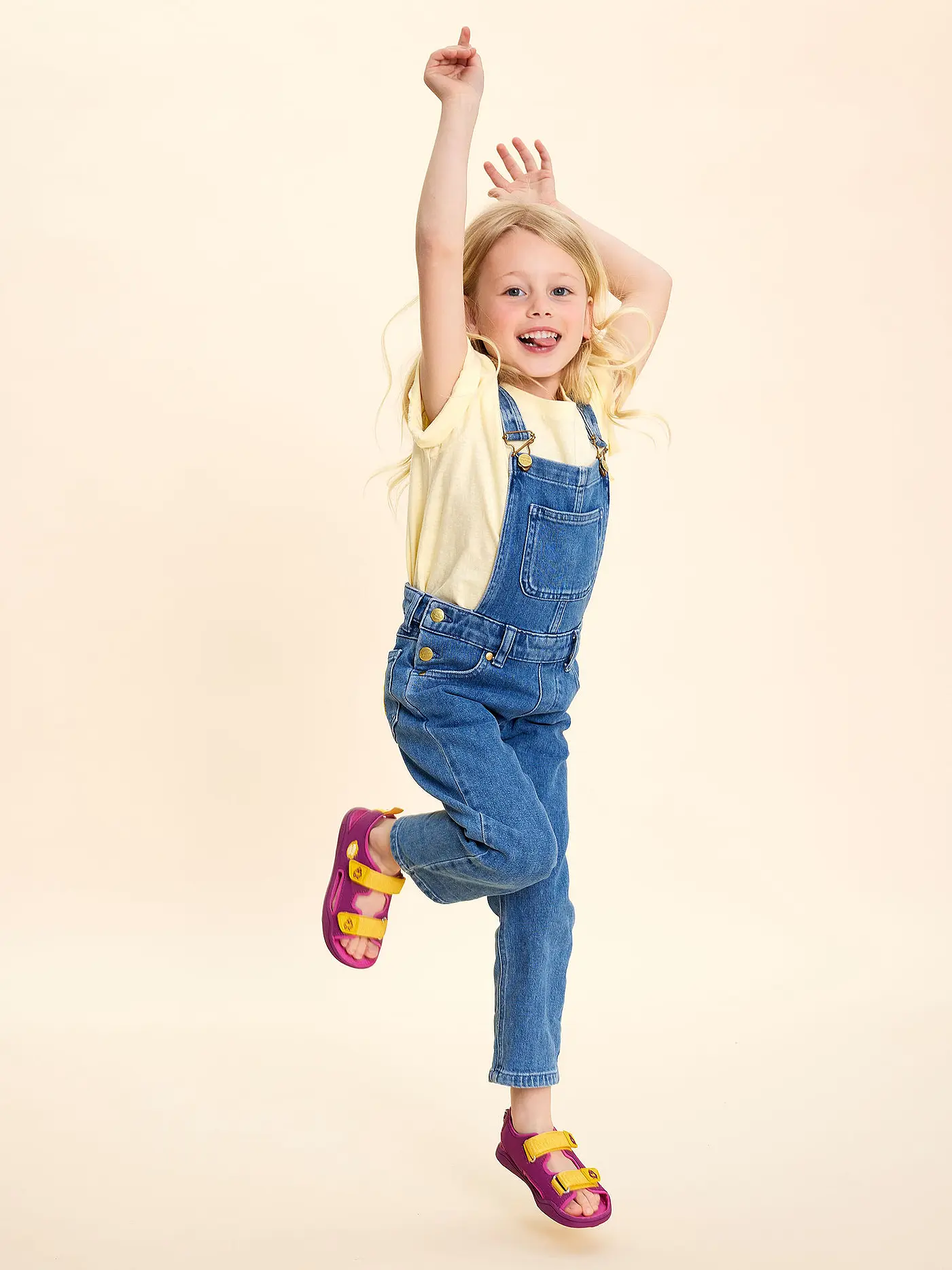 AFFENZAHN | Kinder Sandalen AIRY Vogel | beere