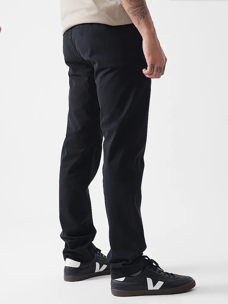 ALBERTO | Chino LOU | 