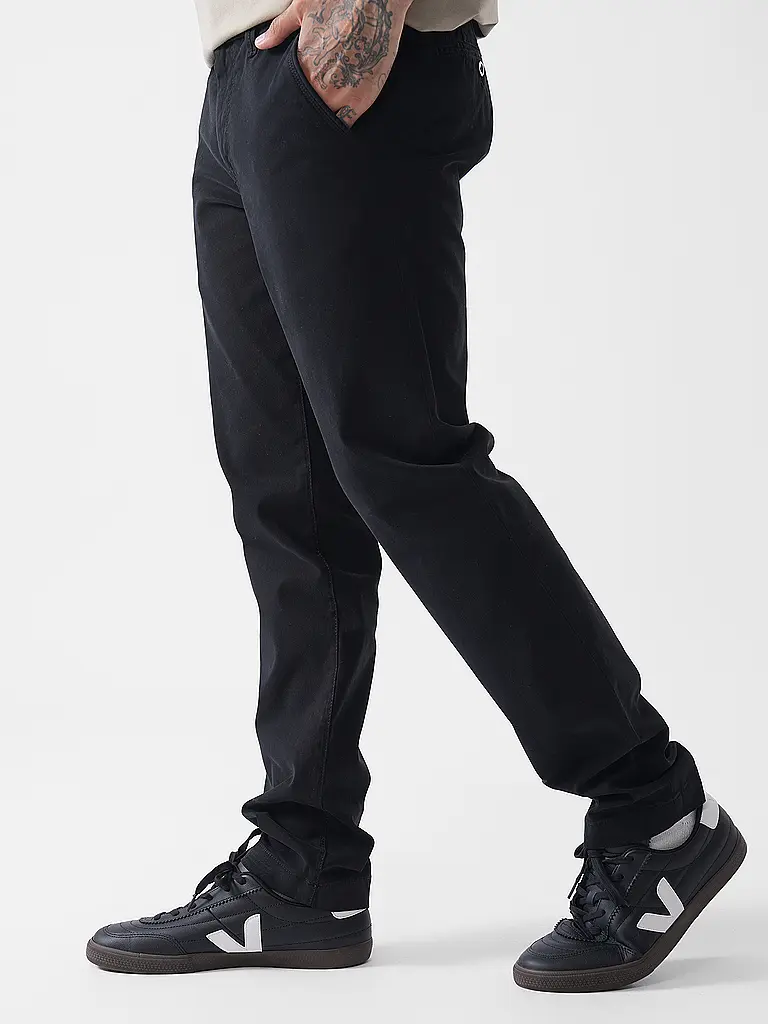 ALBERTO | Chino LOU | 