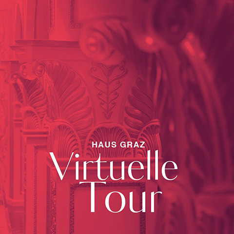 Rot getöntes Bild, das kunstvolle architektonische Details eines Gebäudes zeigt, wobei der Text „Haus Graz Virtuelle Tour“ in Weiß über der unteren Hälfte liegt.