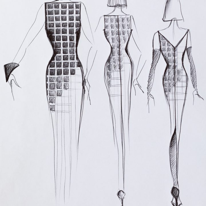 Modeskizze von drei Frauen in figurbetonten Kleidern mit geometrischen Mustern. Die Designs weisen unterschiedliche Längen und Stile auf und betonen Kurven und Bewegung. Minimalistische Linien und Schattierungen heben die Konturen jedes Kleides hervor.