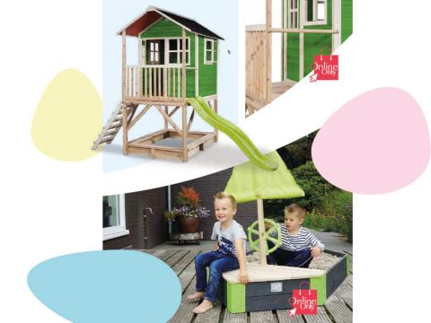 Eine Collage mit einem grünen Holzspielhaus und zwei Kindern in einem Sandkasten mit grünem Segel. Beide Artikel sind mit „Nur online“ gekennzeichnet. Der Hintergrund enthält pastellfarbene Formen in Rosa, Blau und Gelb.