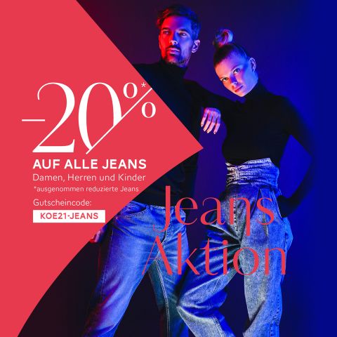 Werbebild mit einem Mann und einer Frau in stylischen Jeans. Ein rotes Banner bietet „-20 % auf alle Jeans“ mit dem Rabattcode „KOE21-JEANS“. Der Hintergrund ist dunkel mit blauer und violetter Beleuchtung.