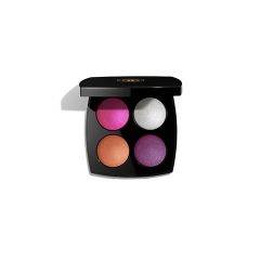 Eine Make-up-Palette mit vier runden Lidschattenpfännchen in den Farbtönen Pink, Silber, Orange und Lila, verpackt in einer schwarzen Kompaktbox mit Deckel.