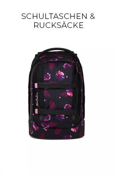Ein schwarzer Schulrucksack mit rosa und lila Blumenmustern ist auf weißem Hintergrund zentriert. Darüber steht in fetten Großbuchstaben der Text "Schultaschen & Rucksäcke".