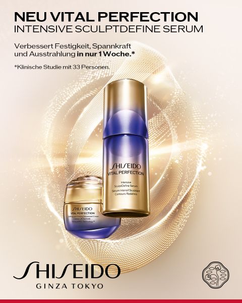 Zwei Flakons des Shiseido Vital Perfection Serums vor goldenem Hintergrund mit deutschem Text, der für eine verbesserte Hautfestigkeit und Ausstrahlung in nur einer Woche wirbt.
