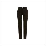 Eine schwarze, schmal geschnittene Jeans, präsentiert vor einem schlichten weißen Hintergrund.