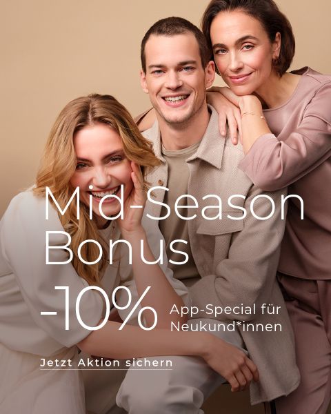 Drei lächelnde Personen, die gemeinsam posieren, dazu der Text: „Mid-Season-Bonus – 10 % App-Special für Neukund*innen – Jetzt Aktion sichern“.