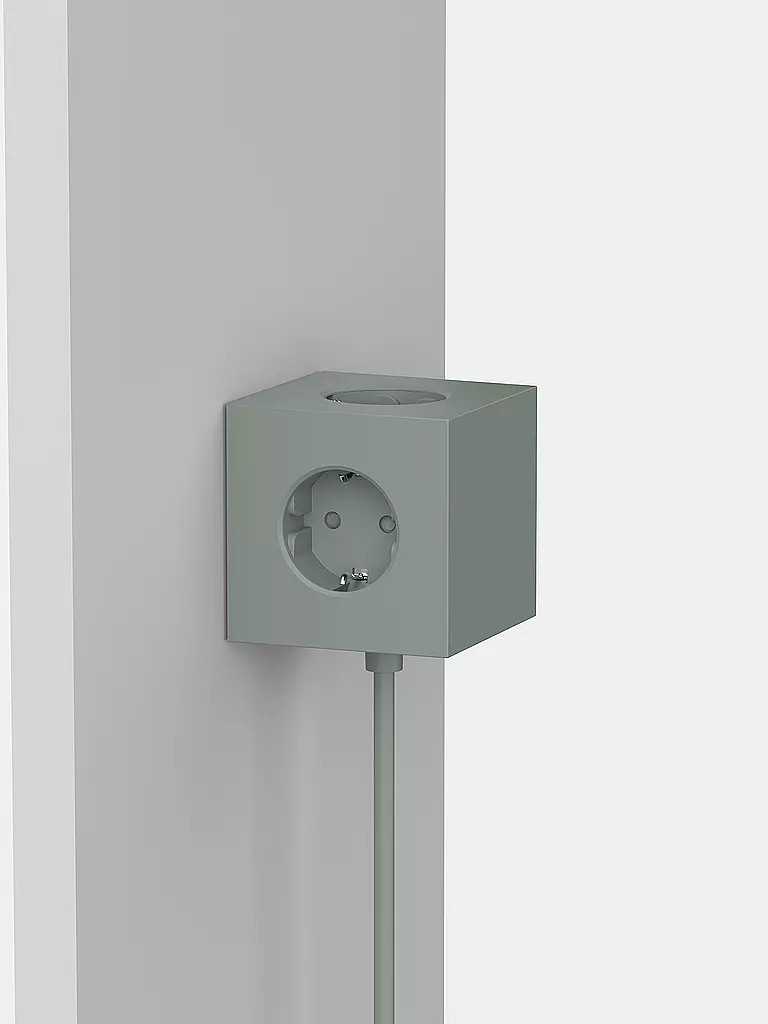 AVOLT | Mehrfachsteckdose Square 1 F 1.8MT Oak Green | hellgrau