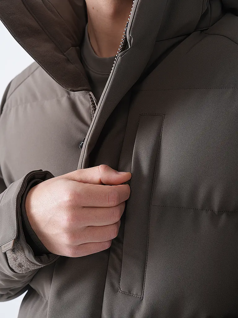 BELSTAFF | Daunenparka PENDULUM | 