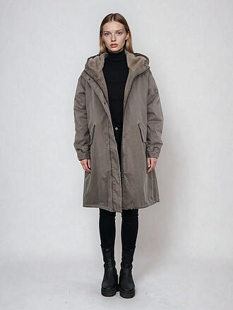 BLONDE NO.8 | Parka EMMA M