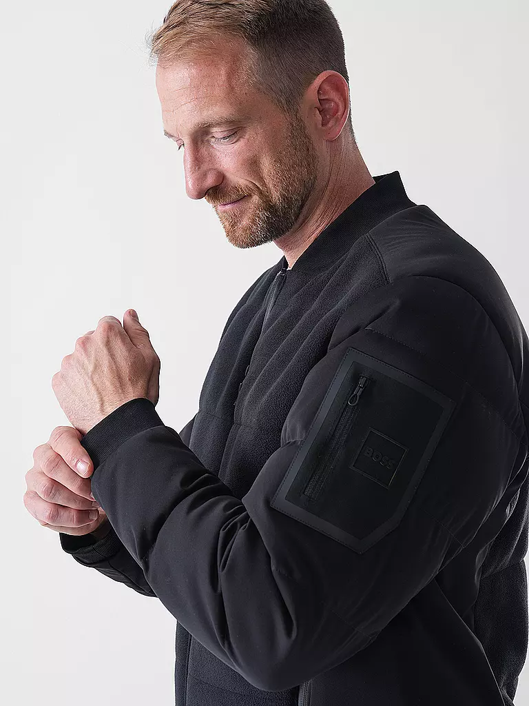 BOSS | Daunensteppjacke | schwarz