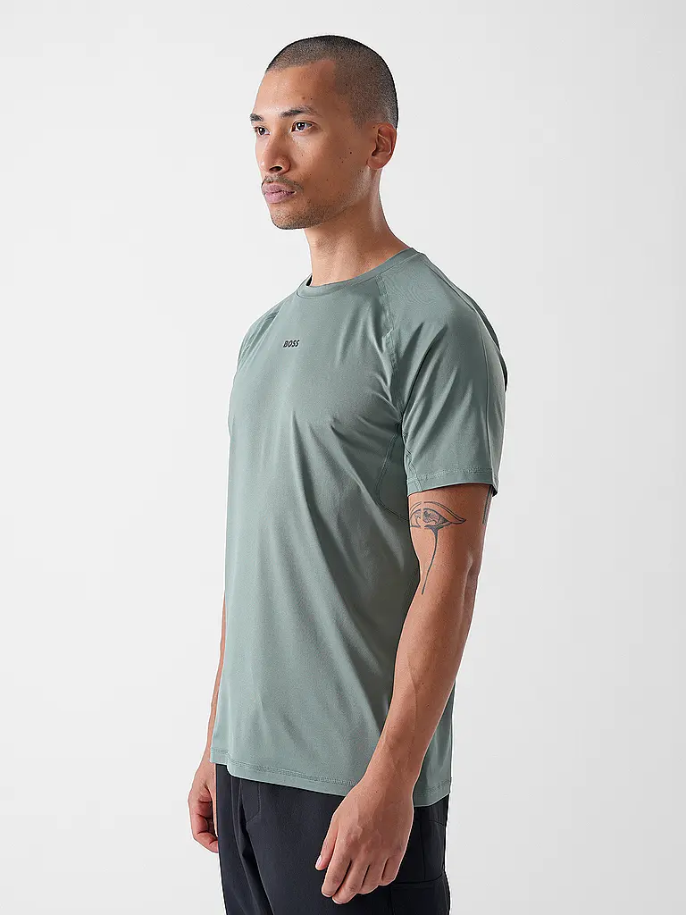 BOSS | T-Shirt  | grün