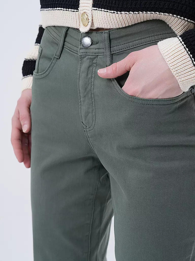 BRAX | Hose Regular Fit CAROLA | olive