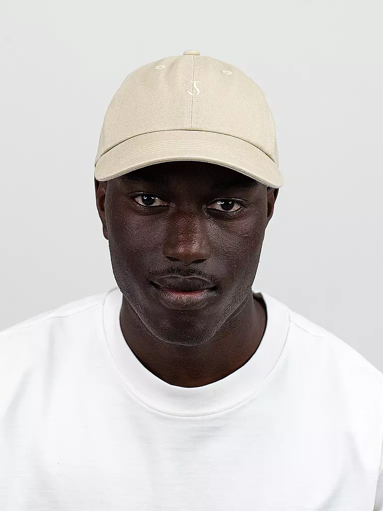BUTCHER OF BLUE | Kappe DAD | beige