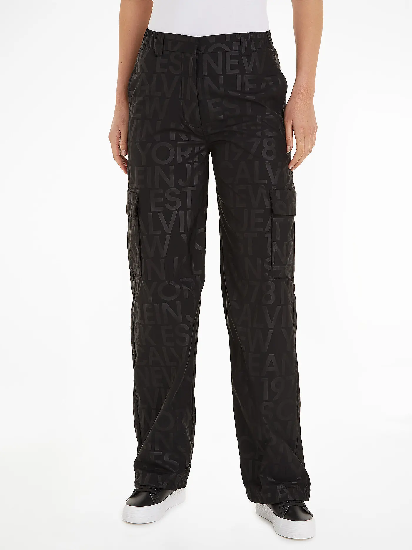 CALVIN KLEIN JEANS | Cargohose | schwarz