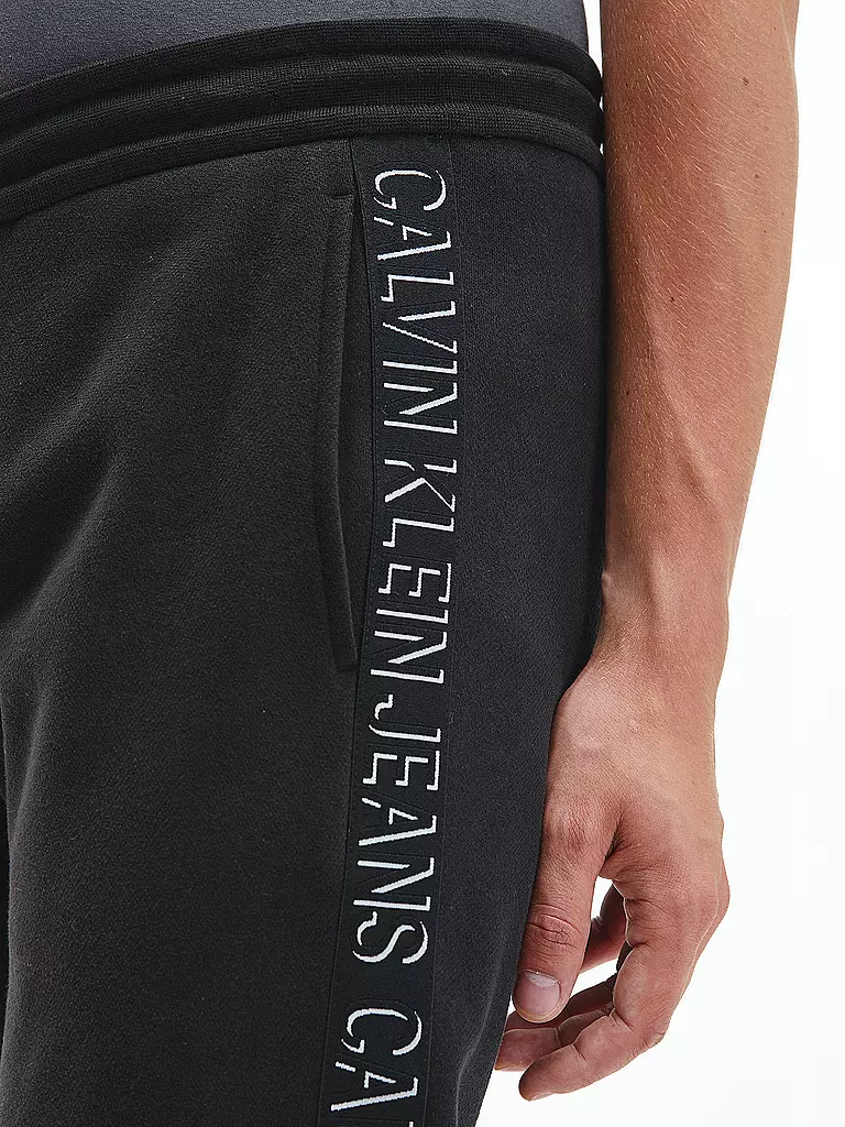 CALVIN KLEIN JEANS | Jogginghose  | schwarz