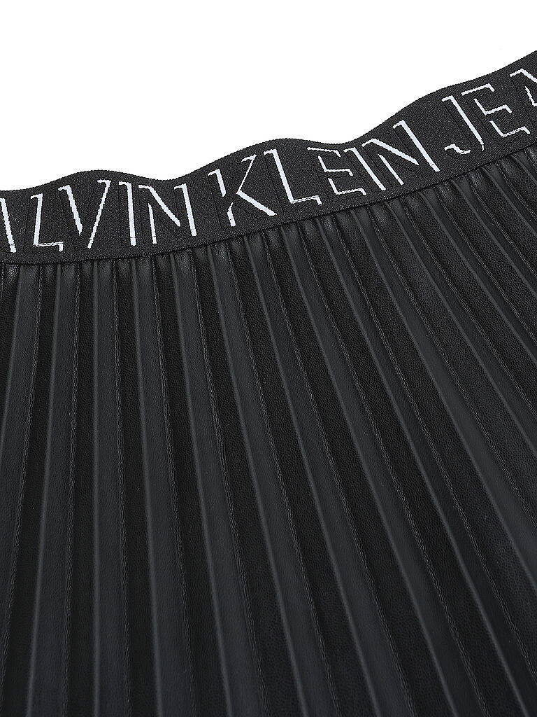 CALVIN KLEIN JEANS | Mädchen Plisseerock in Lederoptik  | schwarz