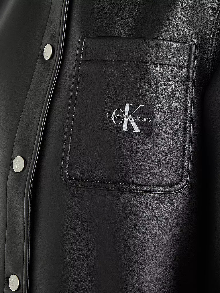 CALVIN KLEIN JEANS | Overshirt in Lederoptik | schwarz