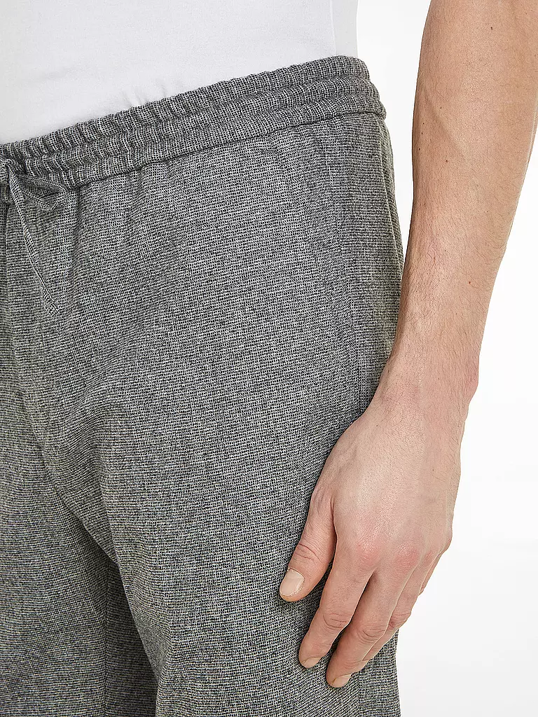 CALVIN KLEIN | Chino  | grau