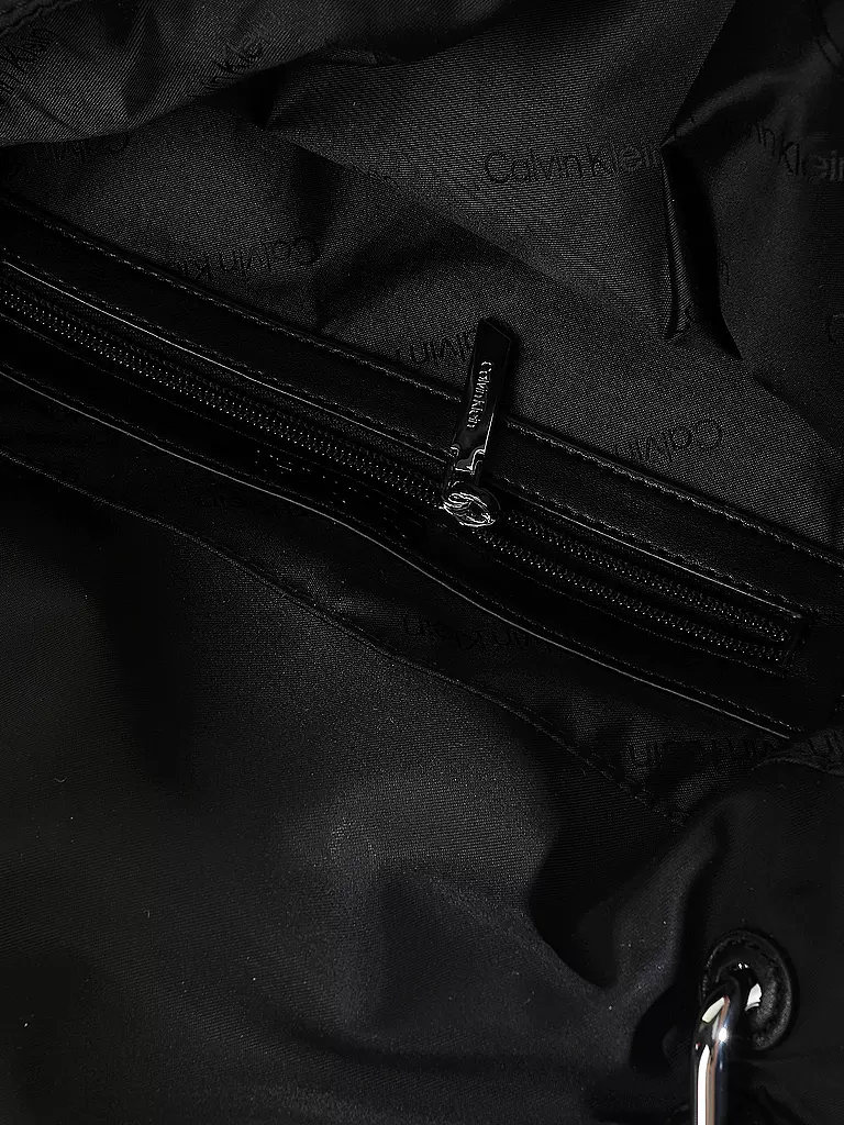 CALVIN KLEIN | Tasche - Schultertasche Linked | schwarz