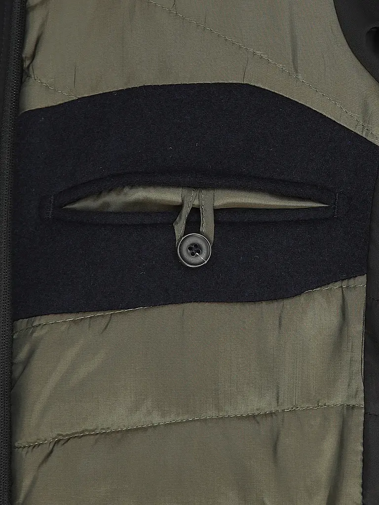 CG - CLUB OF GENTS | Mantel | 