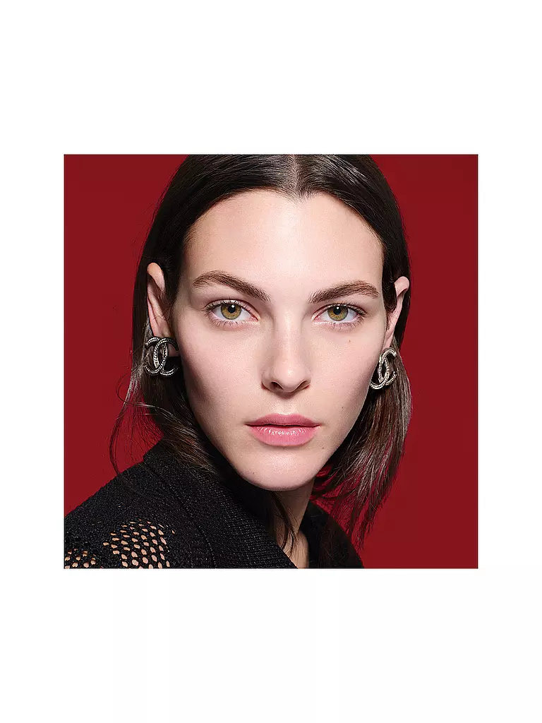 CHANEL | CREME MIT ROTER KAMELIE – NACHFÜLLUNG - POLSTERT AUF – GLÄTTET – SCHÜTZT 50ML | keine Farbe