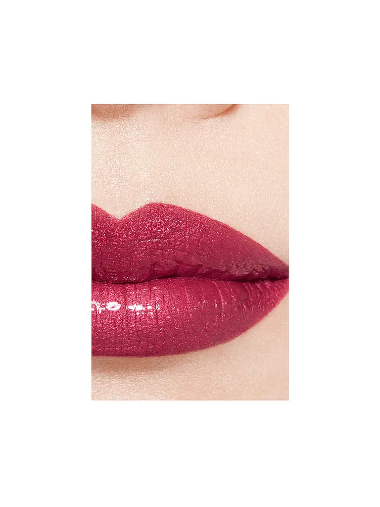CHANEL | DER GLÄNZENDE FLUID-LIPPENSTIFT MIT LANGEM HALT |