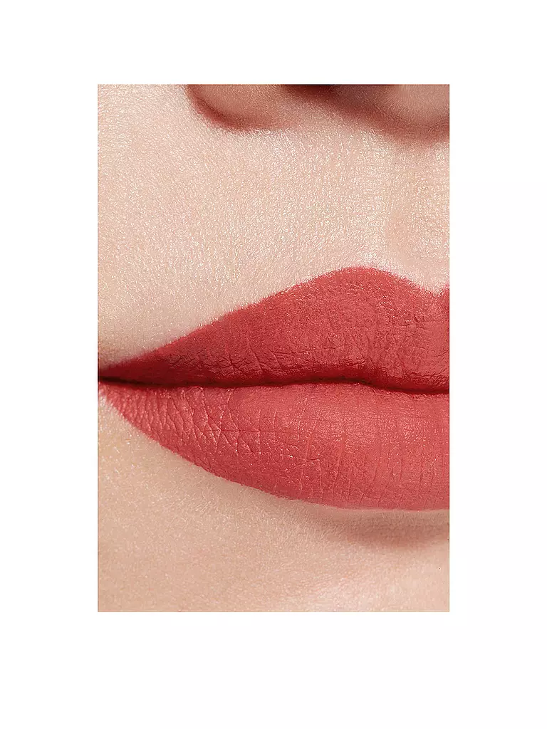 CHANEL | DER INTENSIVE MATTE FLUID-LIPPENSTIFT MIT ULTRA-LANGEM HALT | hellbraun