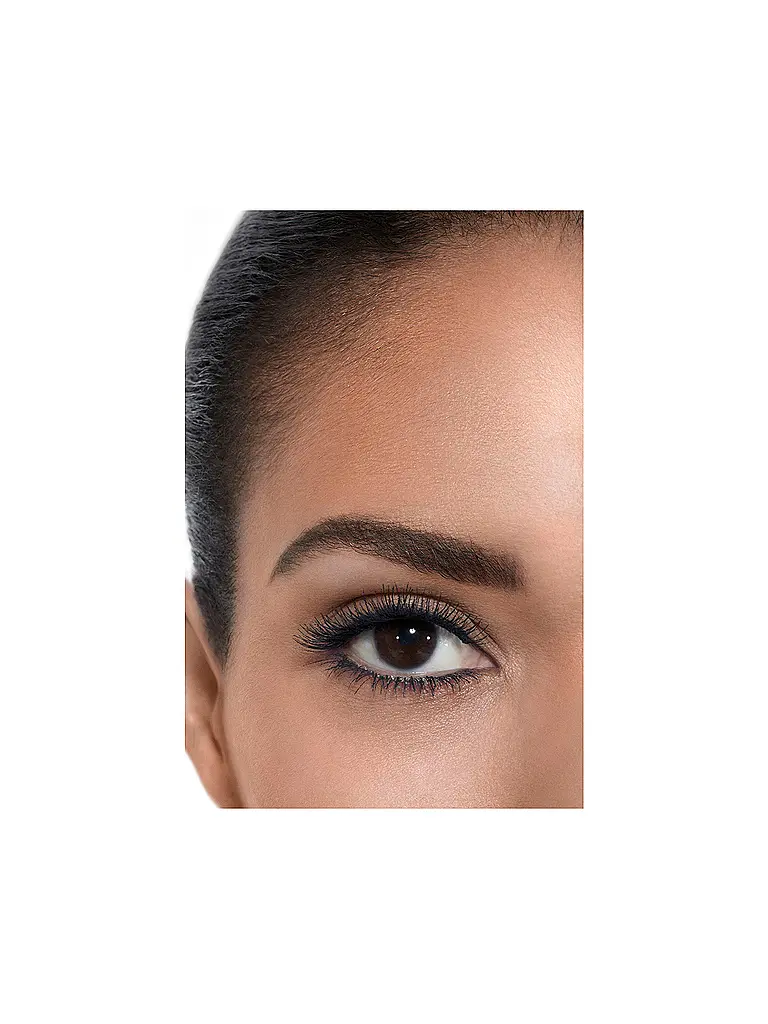 CHANEL | DIE ALL-IN-ONE-MASCARA: VOLUMEN, LÄNGE, SCHWUNG UND DEFINITION | Grau