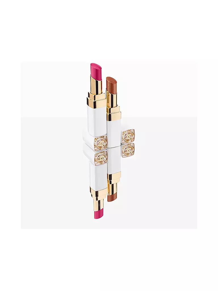 CHANEL | GLÄNZEND, GETÖNTER, FEUCHTIGKEITSSPENDENDER, VERSCHÖNERNDER LIPPENBALSAM MIT INDIVIDUELLER FARBINTENSITÄT | camel
