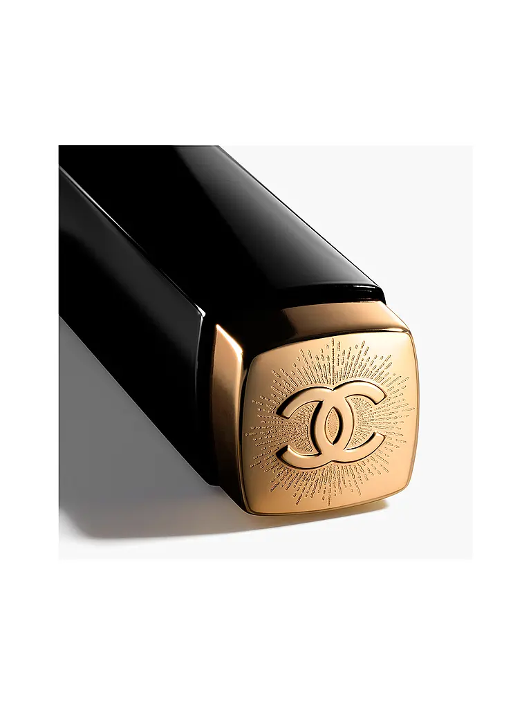 CHANEL | LEUCHTEND MATTER LIPPENSTIFT | Dunkelrot