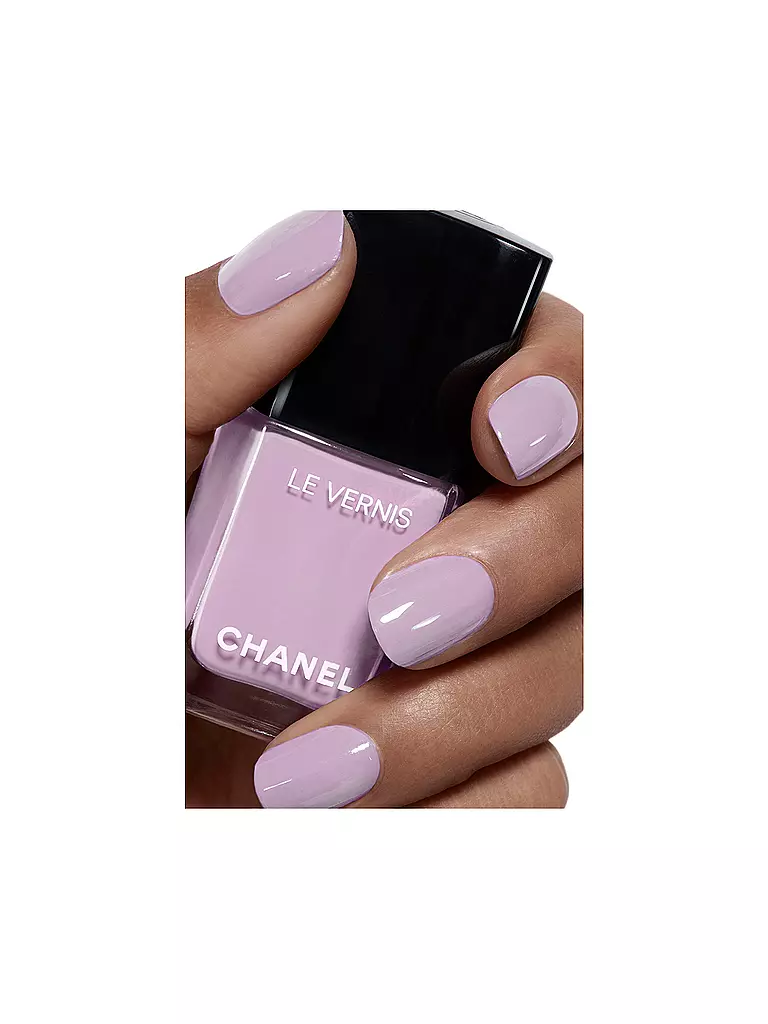CHANEL | NAGELLACK – FARBE UND GLANZ MIT LANGEM HALT 13ML | dunkelrot