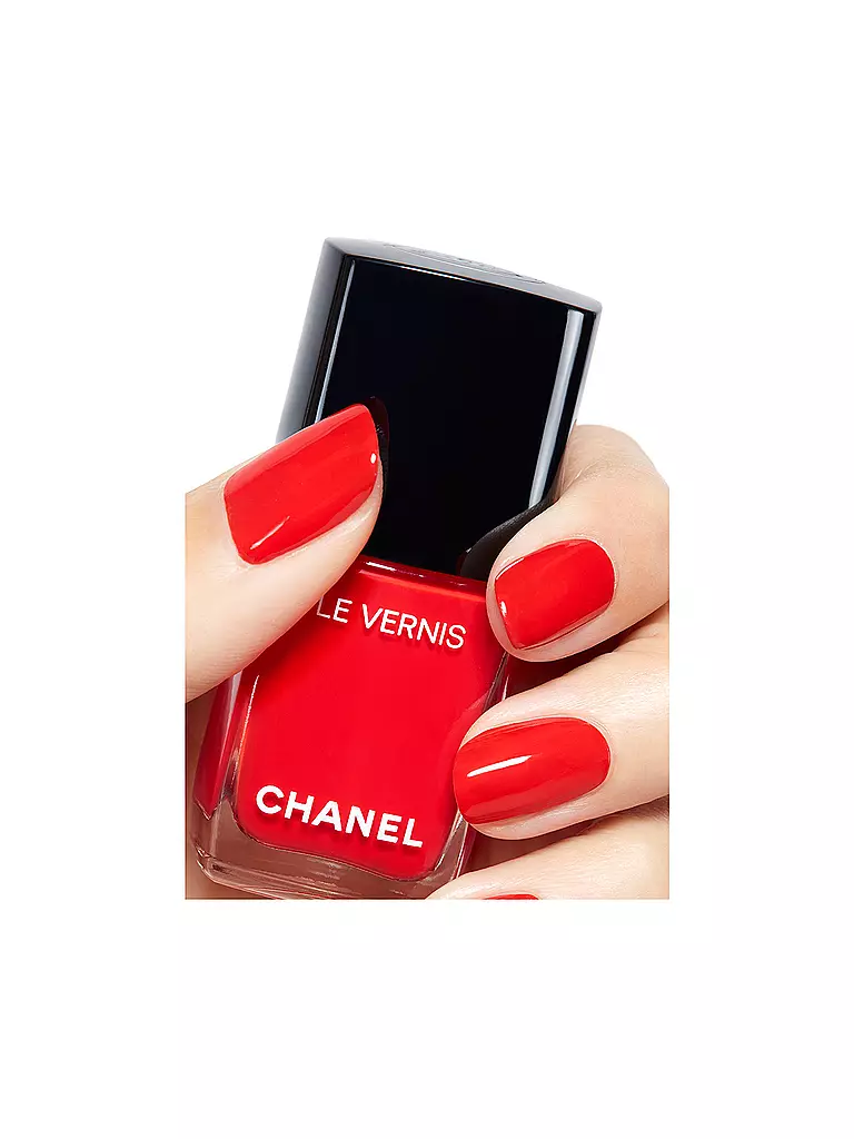 CHANEL | NAGELLACK – FARBE UND GLANZ MIT LANGEM HALT 13ML | dunkelrot