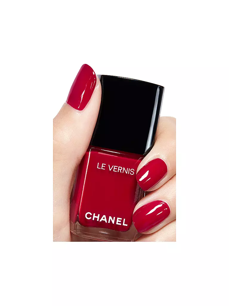 CHANEL | NAGELLACK – FARBE UND GLANZ MIT LANGEM HALT 13ML | dunkelrot