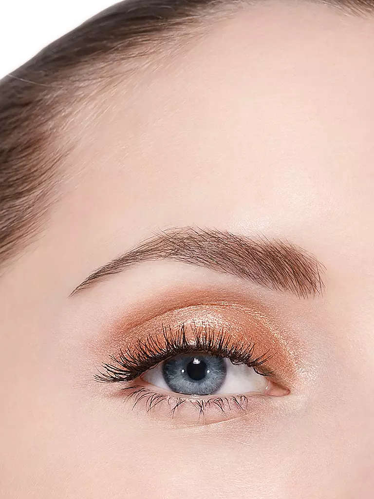 CHANEL | VIELSEITIGER UND LANGANHALTENDER LIDSCHATTEN | creme
