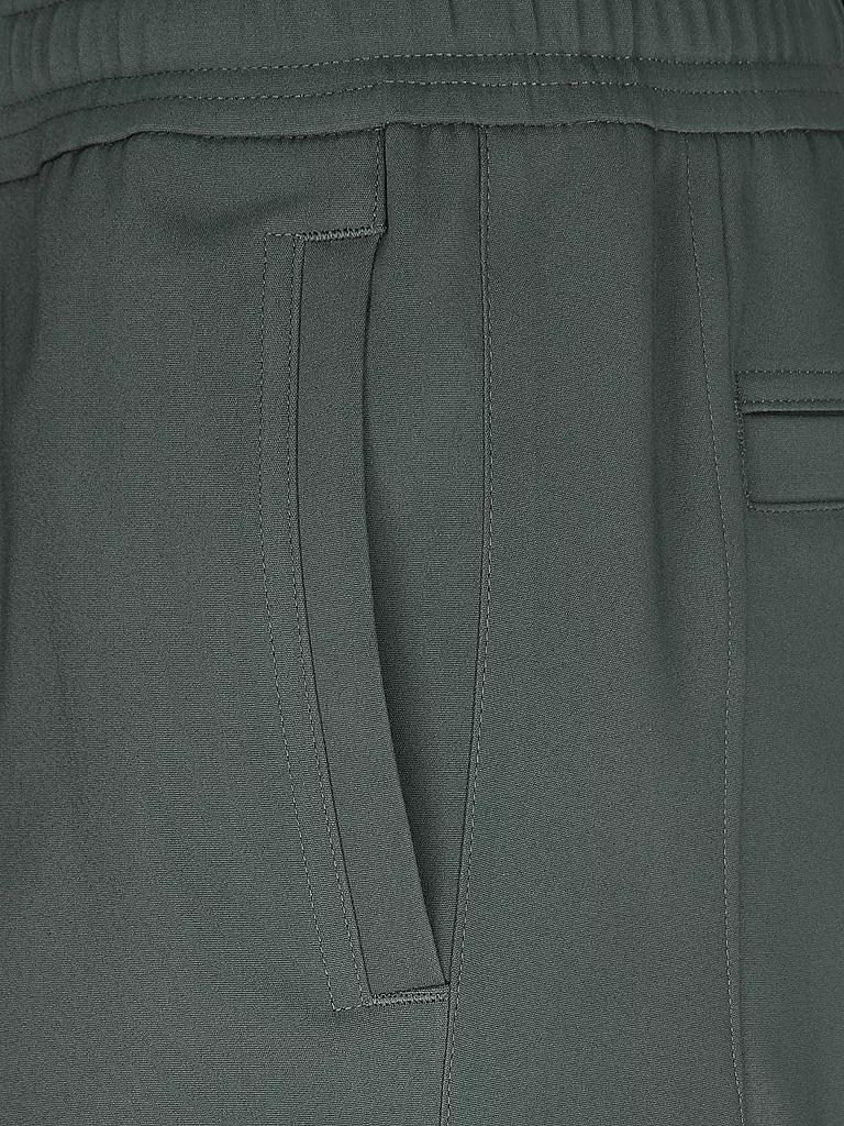 CHASIN | Shorts | grün