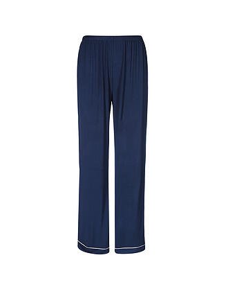 CHELSEA PEERS | Ensemble de pyjama
Marque : CHELSEA PEERS
Couleur : bleu
Catégories : Mode, Femmes

Longueur des manches : Manches longues
Matière : Modal, Stretch, Jersey
Forme du col : Col à revers
Motif : Uni
Coupe (vêtement d'extérieur) : Ample
Détails : Poches