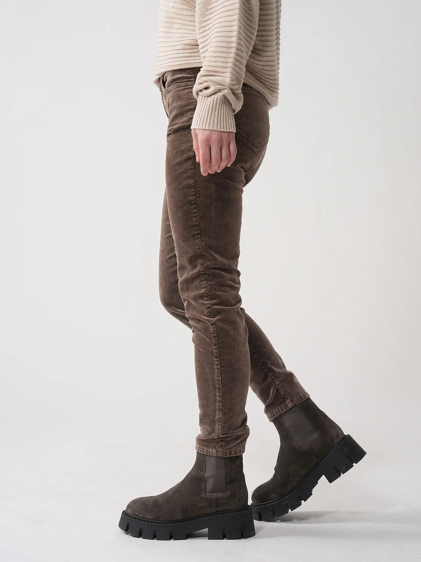 CLOSED | Hose BAKER | braun