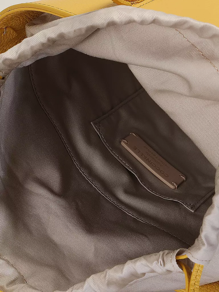 COCCINELLE | Ledertasche - Bucket Bag COCCINELLEMYRTHA  | gelb
