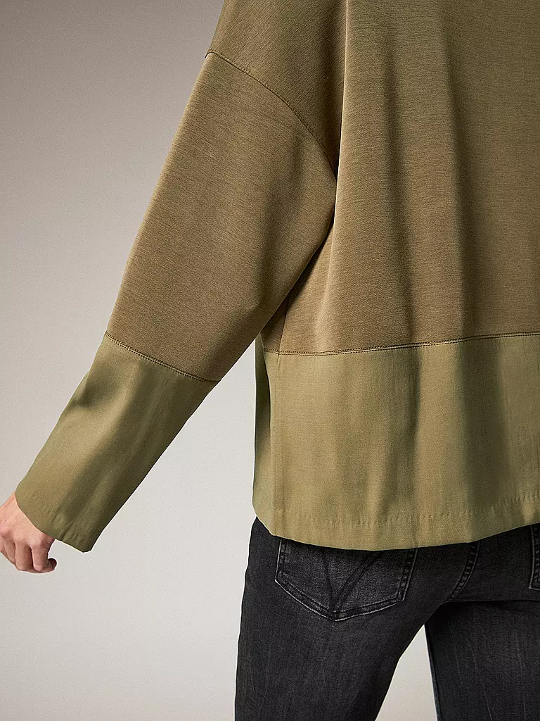 COMMA IDENTITY | Langarmshirt | olive