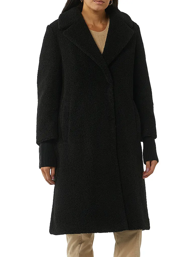 COMMA IDENTITY | Mantel in Felloptik | 