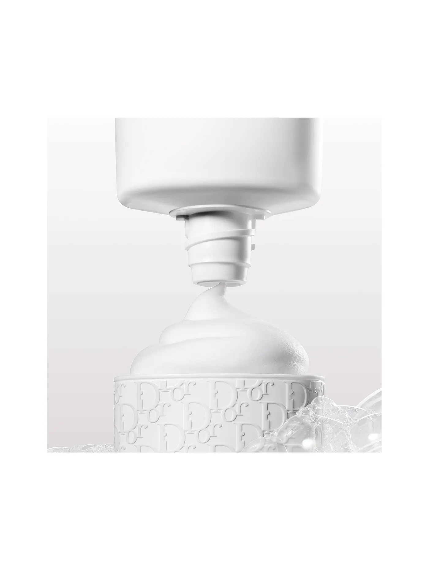 DIOR | OFF/ON Reinigungsschaum Reinigender und klärender Schaum 150ml | keine Farbe